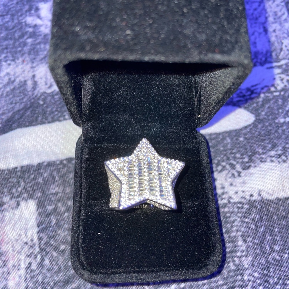 925 Sterling Silver Icy Star Ring